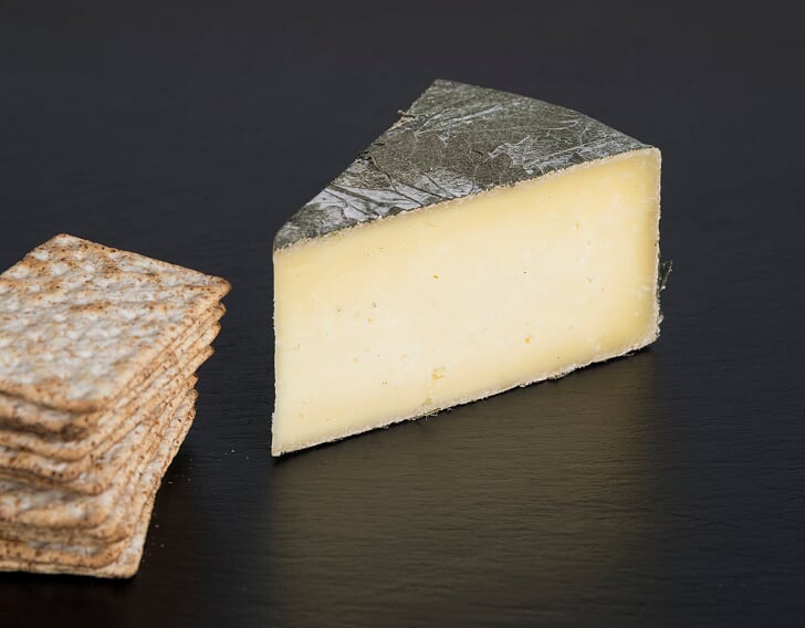Cornish Yarg Cheese