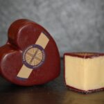 Godminster Cheddar Cheese Heart 400g